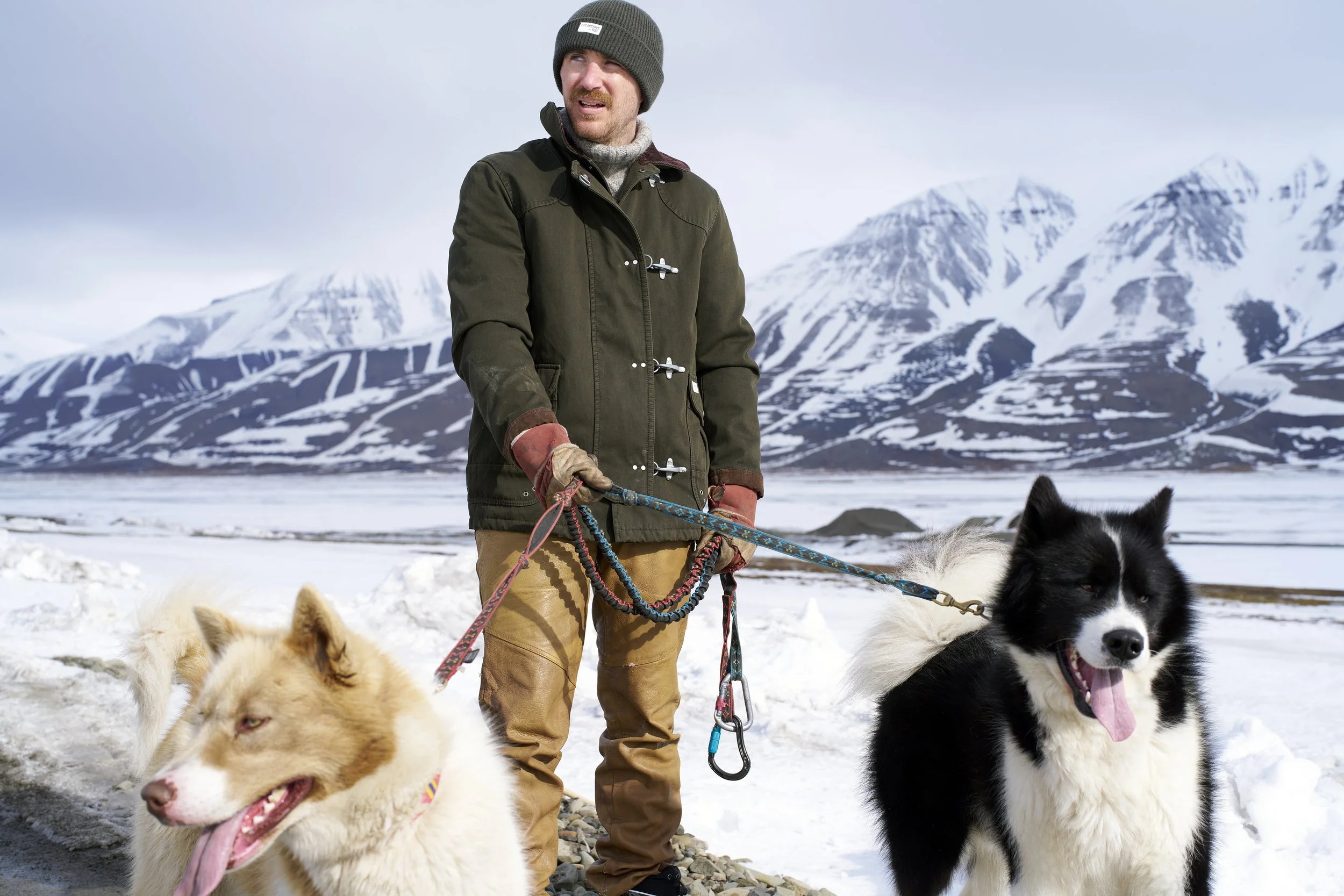 Arran | Dog Musher | Svalbard, Norway