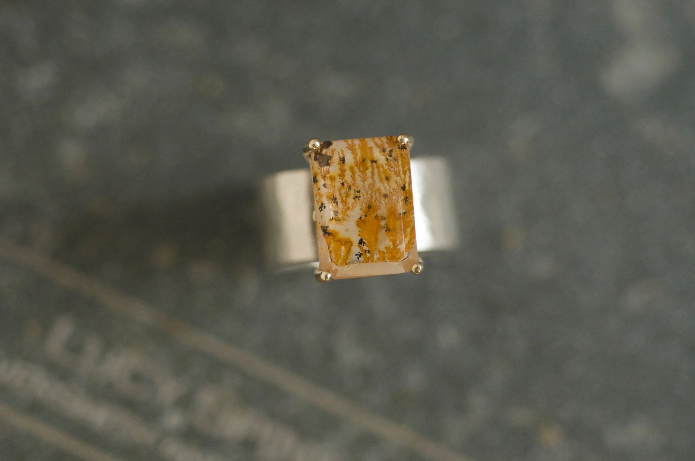 DENDRITIC AGATE RING