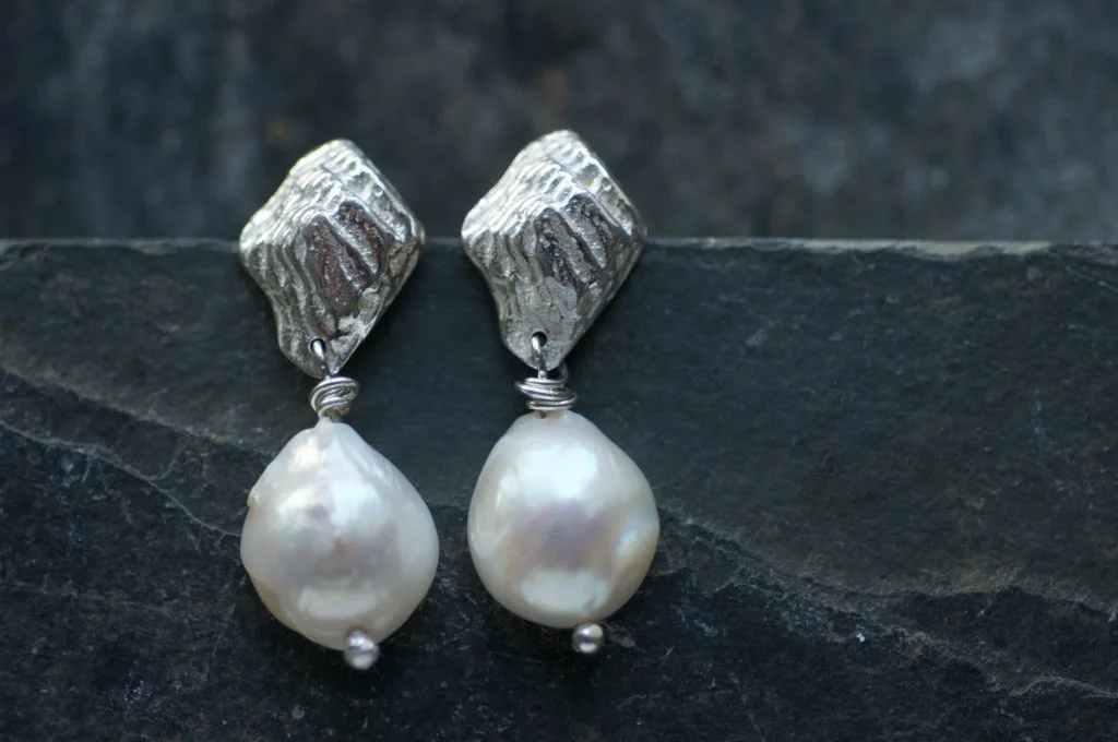 Vintage white pearl earrings
