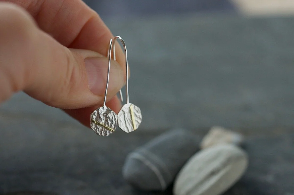 HEXAGONAL GOLD SEAM EARRINGS