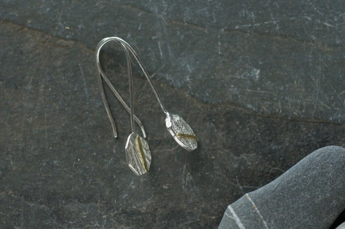 HEXAGONAL GOLD SEAM EARRINGS