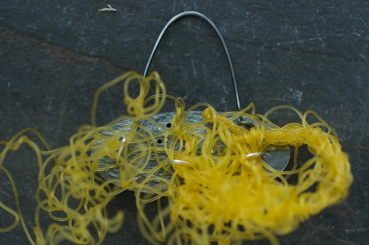 Talisman brooch sealife with yellow nylon - back detail 2.jpg