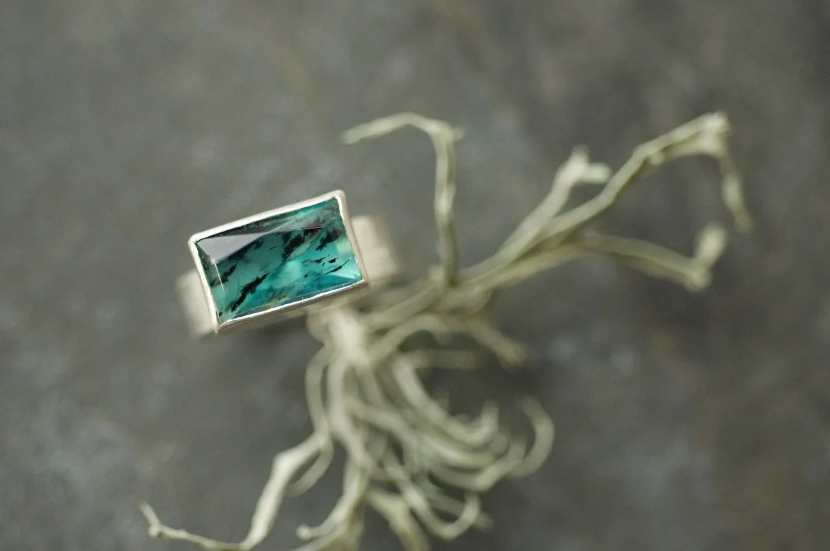Peruvian Blue Opal rock pool ring