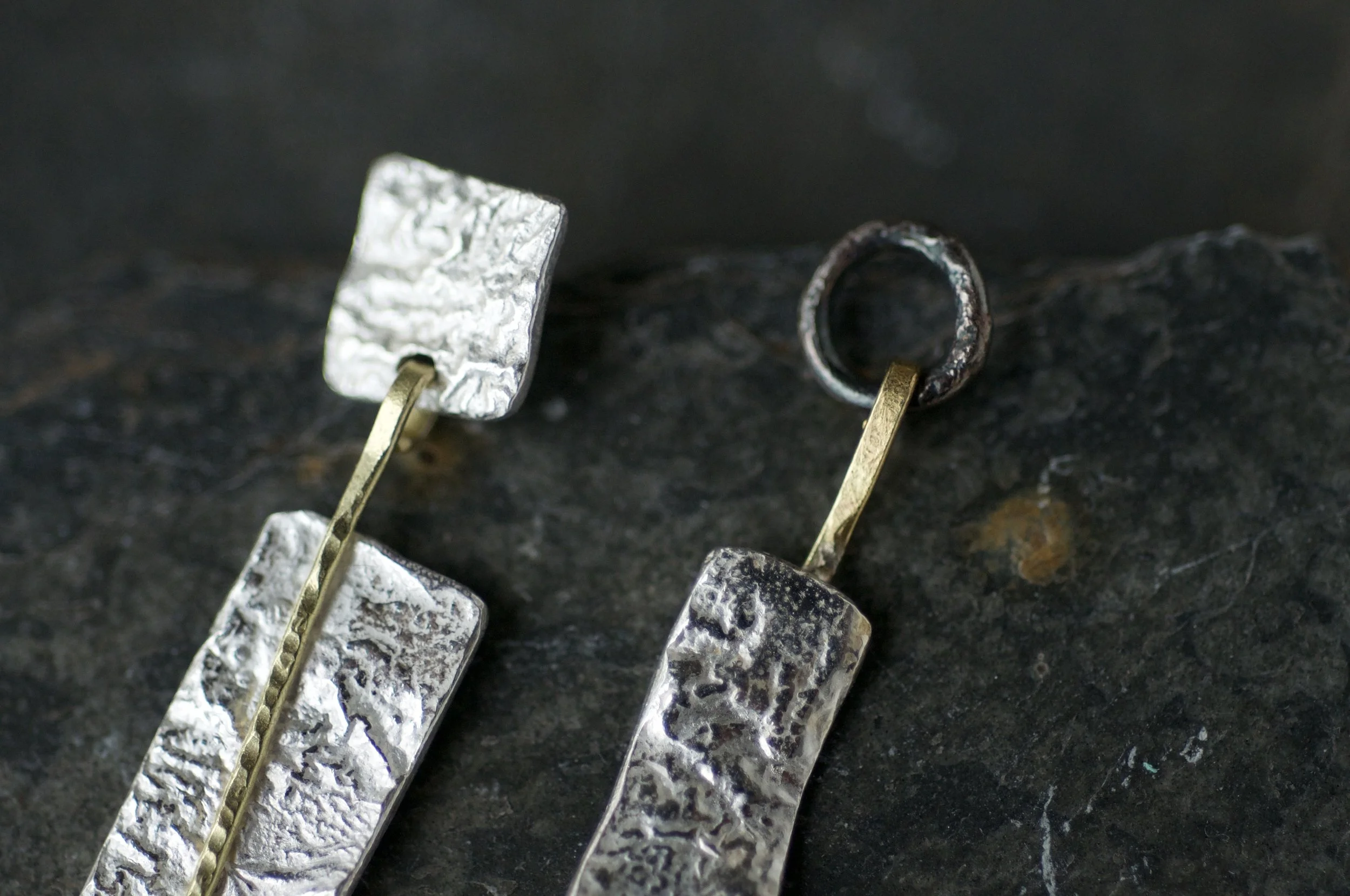 Mis-matched silver and Tahitian Pearl earrings