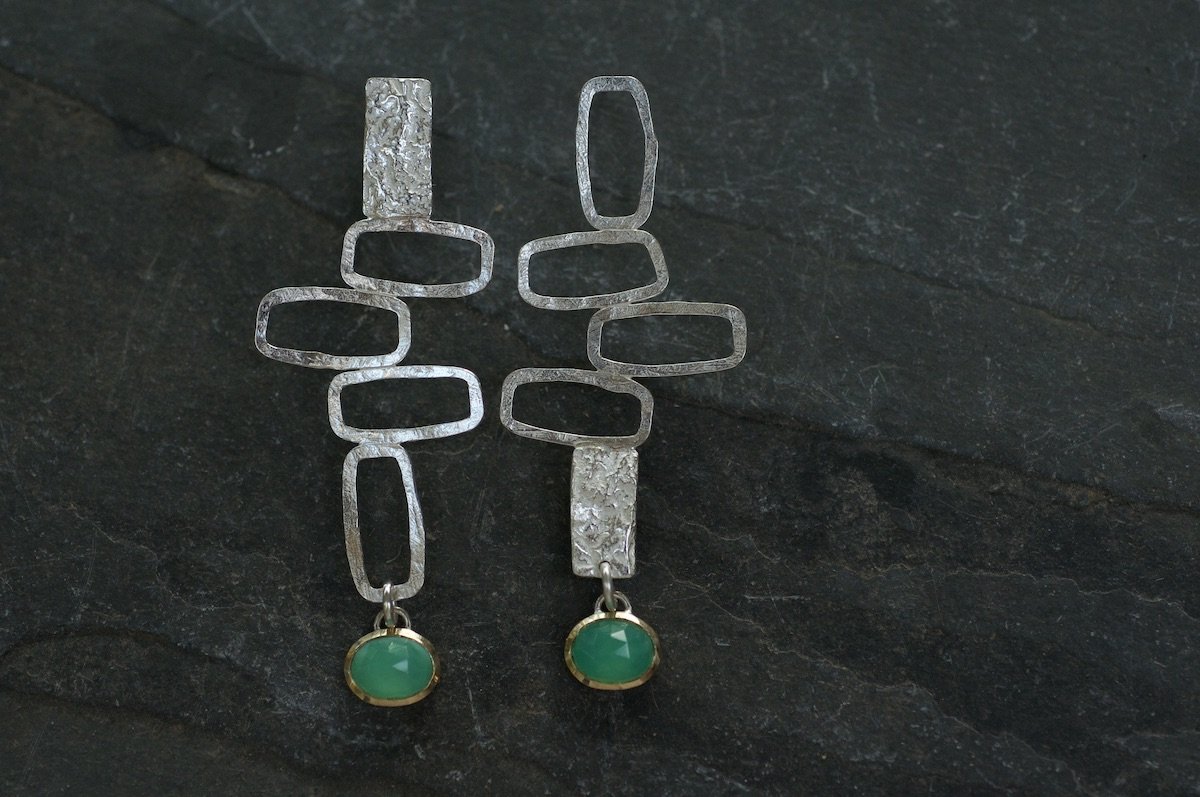 Standing stone earrings with chrysoprase