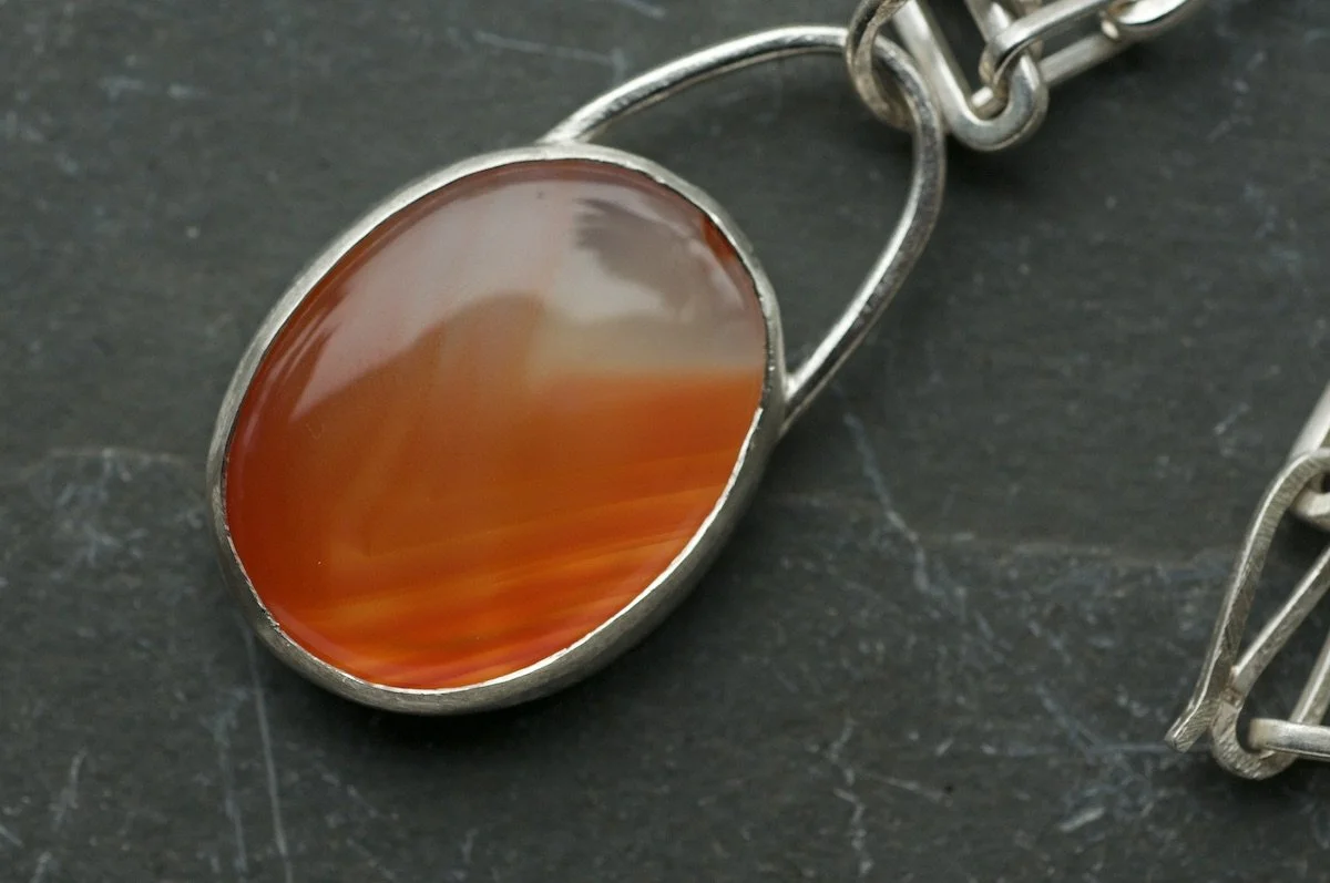 BANDED CARNELIAN SET IN SILVER