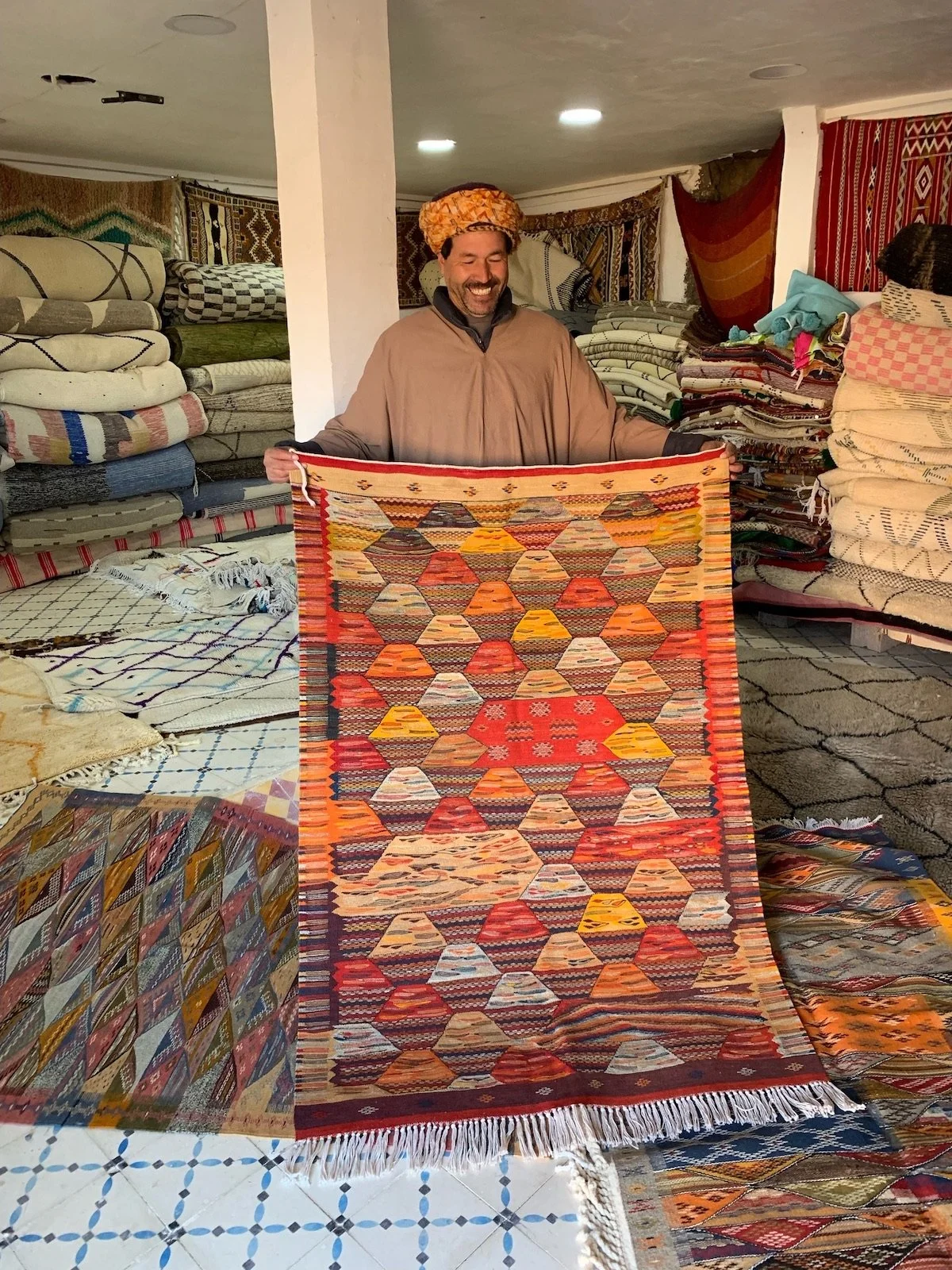 Mohamad rug seller.JPG