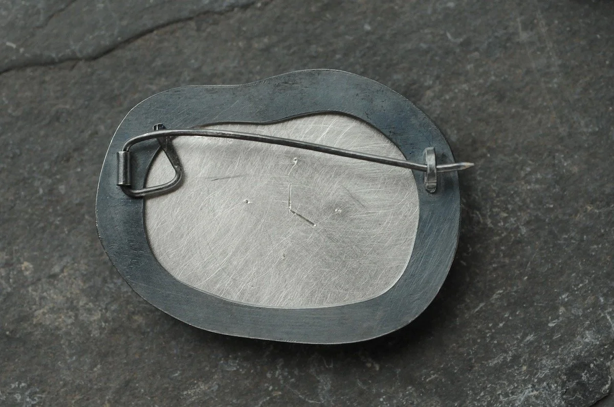 Bide brooch back.jpg