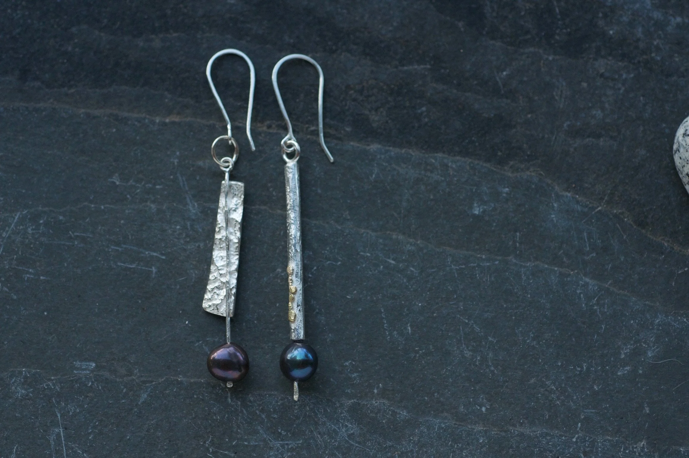 Mismatched Tahitian black pearl earrings