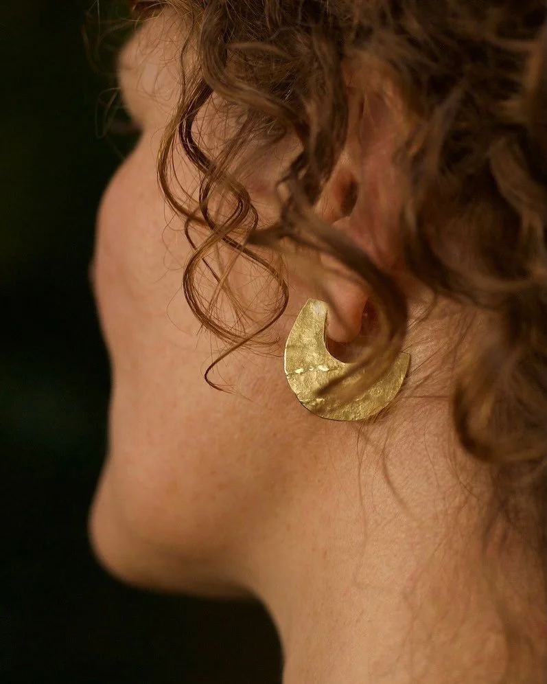 These golden hoops hammered against granite out in the landscape have been much admired and a few people have bought them too which is always nice ☺️

I have now made them in silver as well as brass and they will be going up on my website by the week