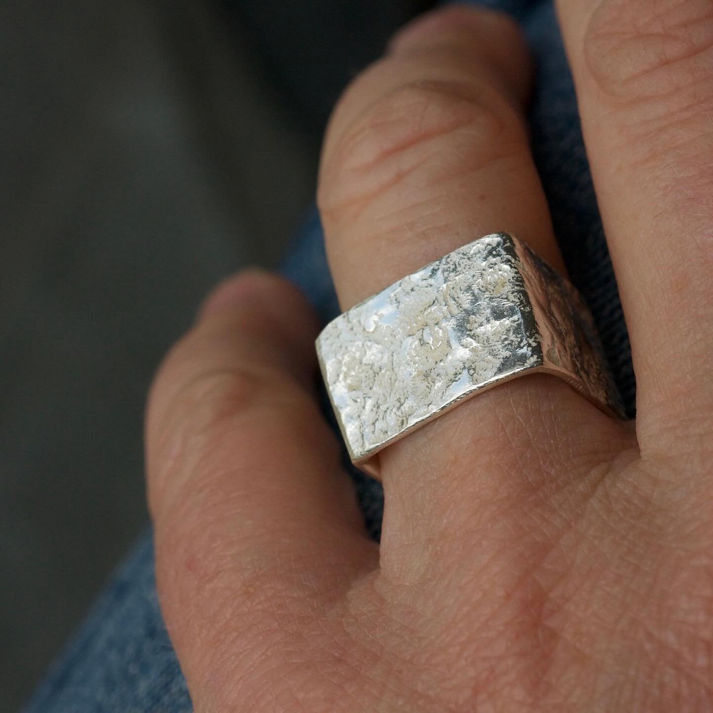 Square rings. Unusual right? and a bit challenging as an idea but let me assure you, they are really comfortable so you get that chunky look without the sweaty finger! 🤣

This one is mine, I wear it a lot but I have a stunning selection of silver te