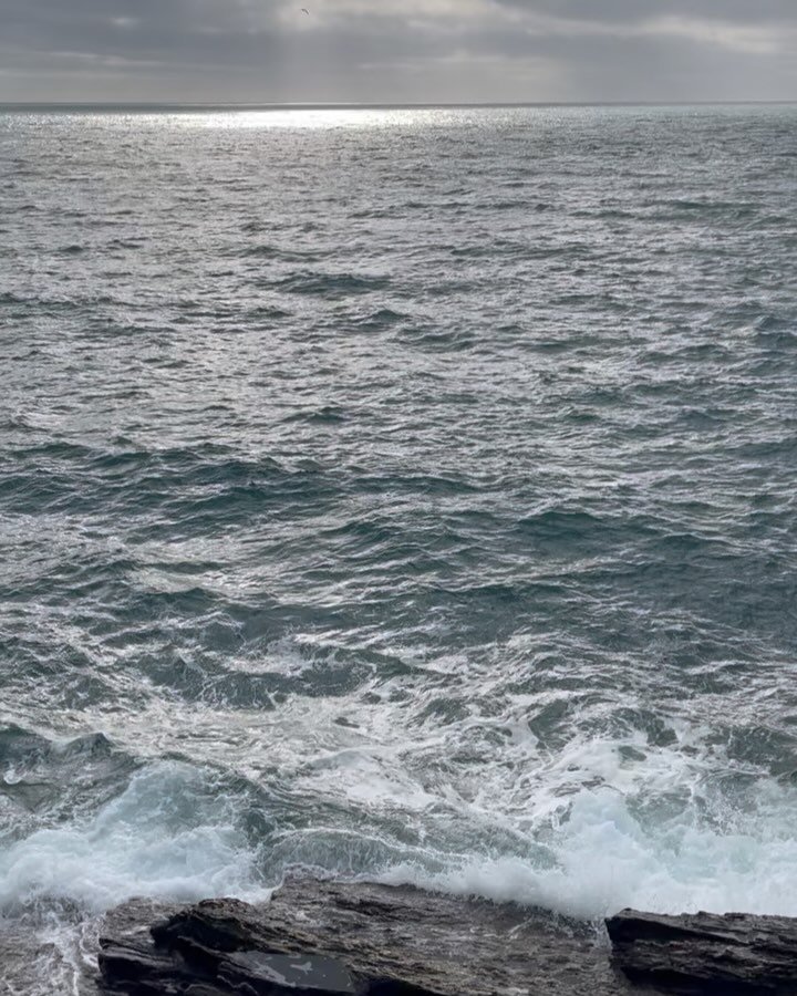 A quick sojourn to look at the sea. I was delivering work to a gallery and it would have been rude not to stop and take in the vastness. Enjoy. 

#sea #coastalliving #lifeofajeweller