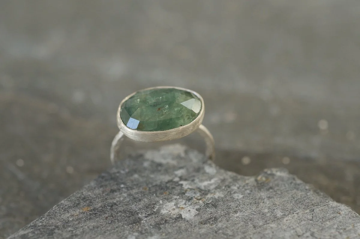 Sparkly green kyanite ring 5.jpeg
