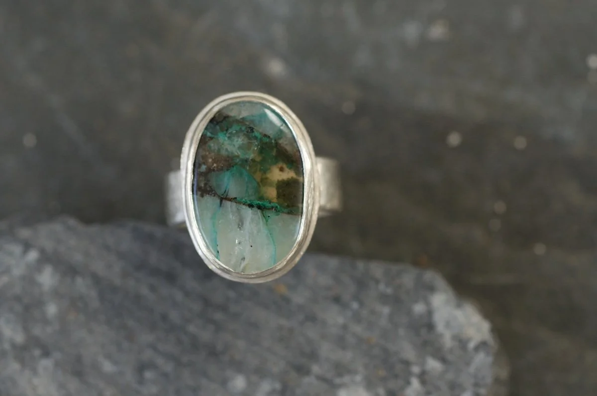 Gem silica oval ring 2.jpeg