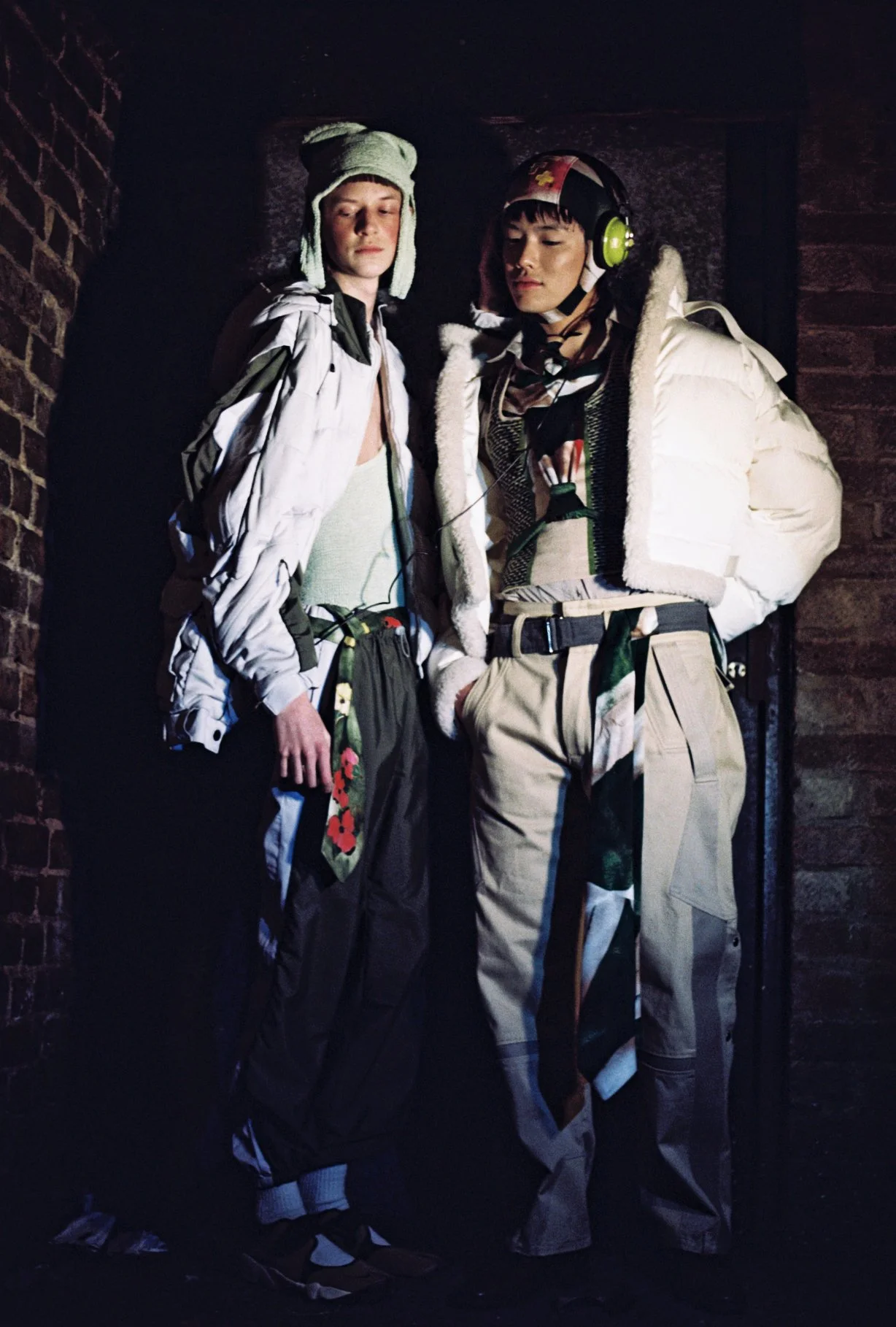 0003370-R1-22-23A copy1c.jpg