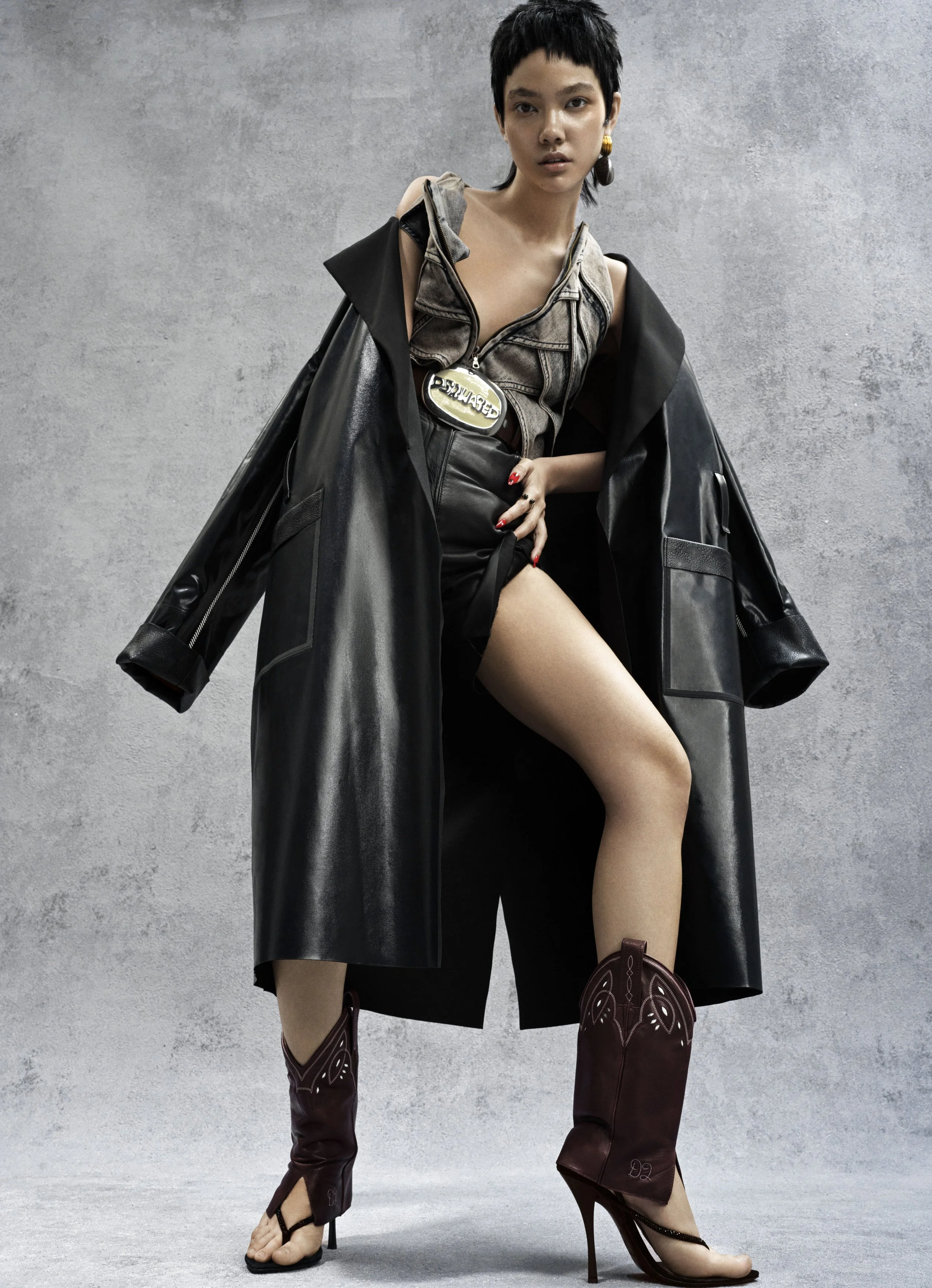 CAP PLAYING REALITY_6640.jpg