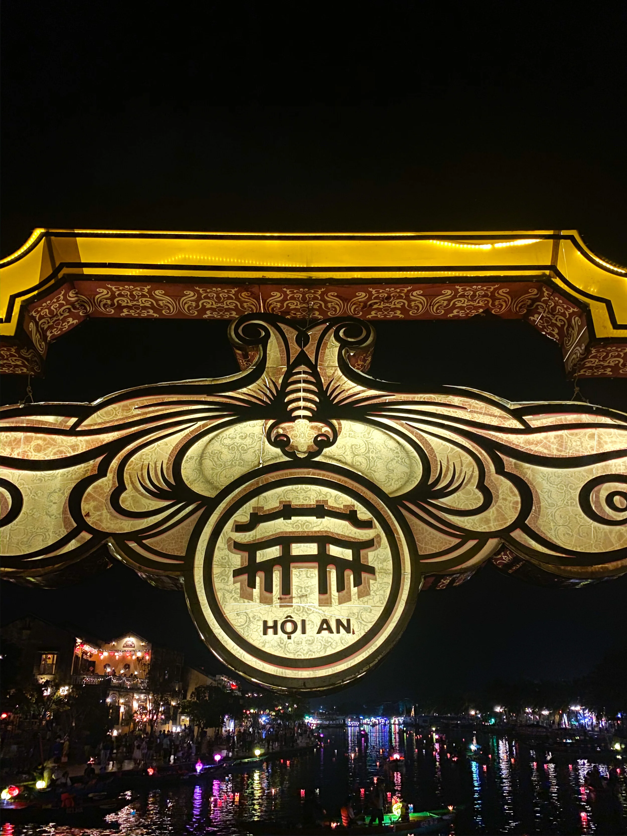  Romantic couple shots in Vietnam. 