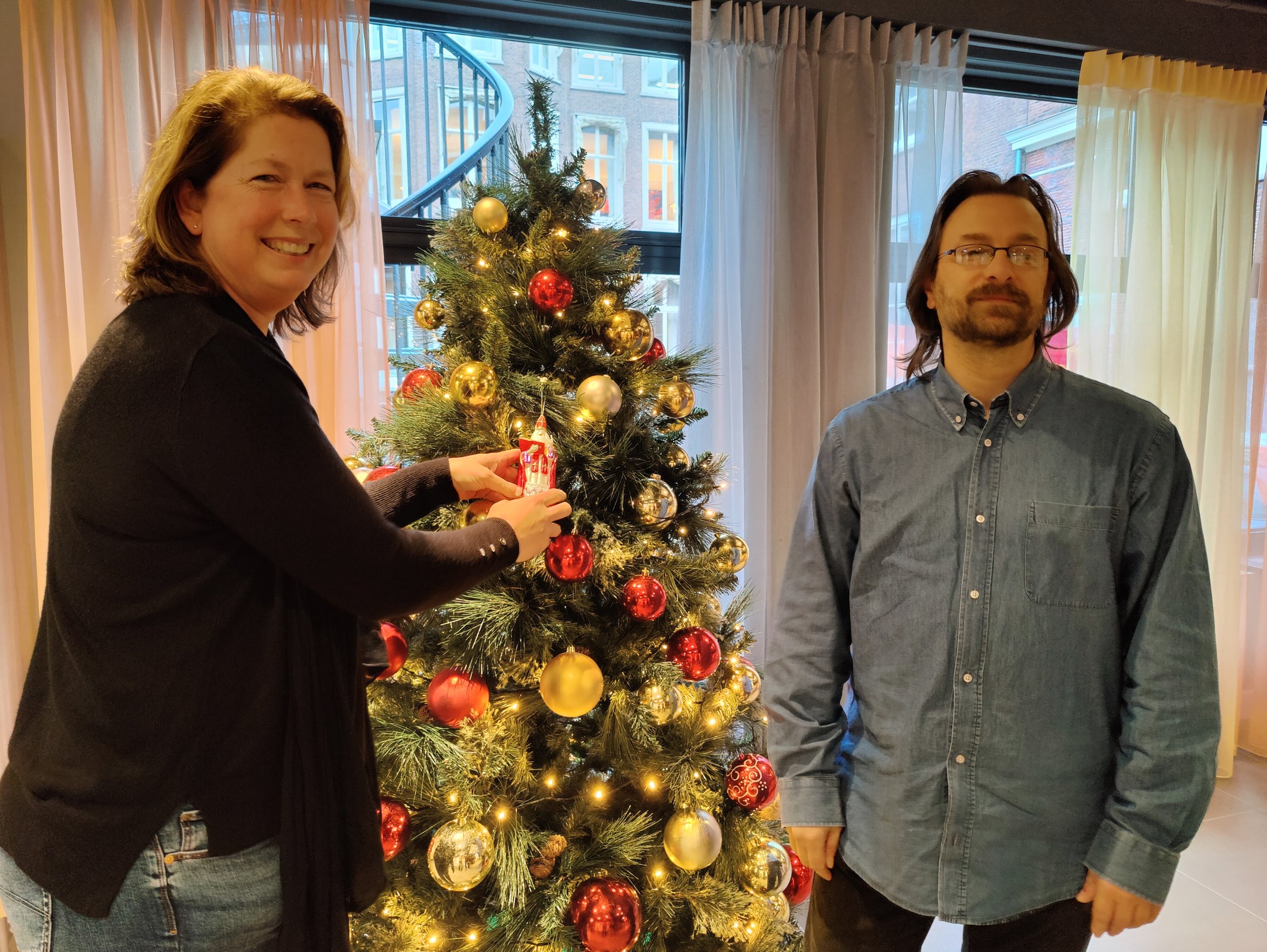 ‘Als functioneel beheer monitoren en begeleiden wij het gehele proces van toetsontwikkeling tot toetsafname’