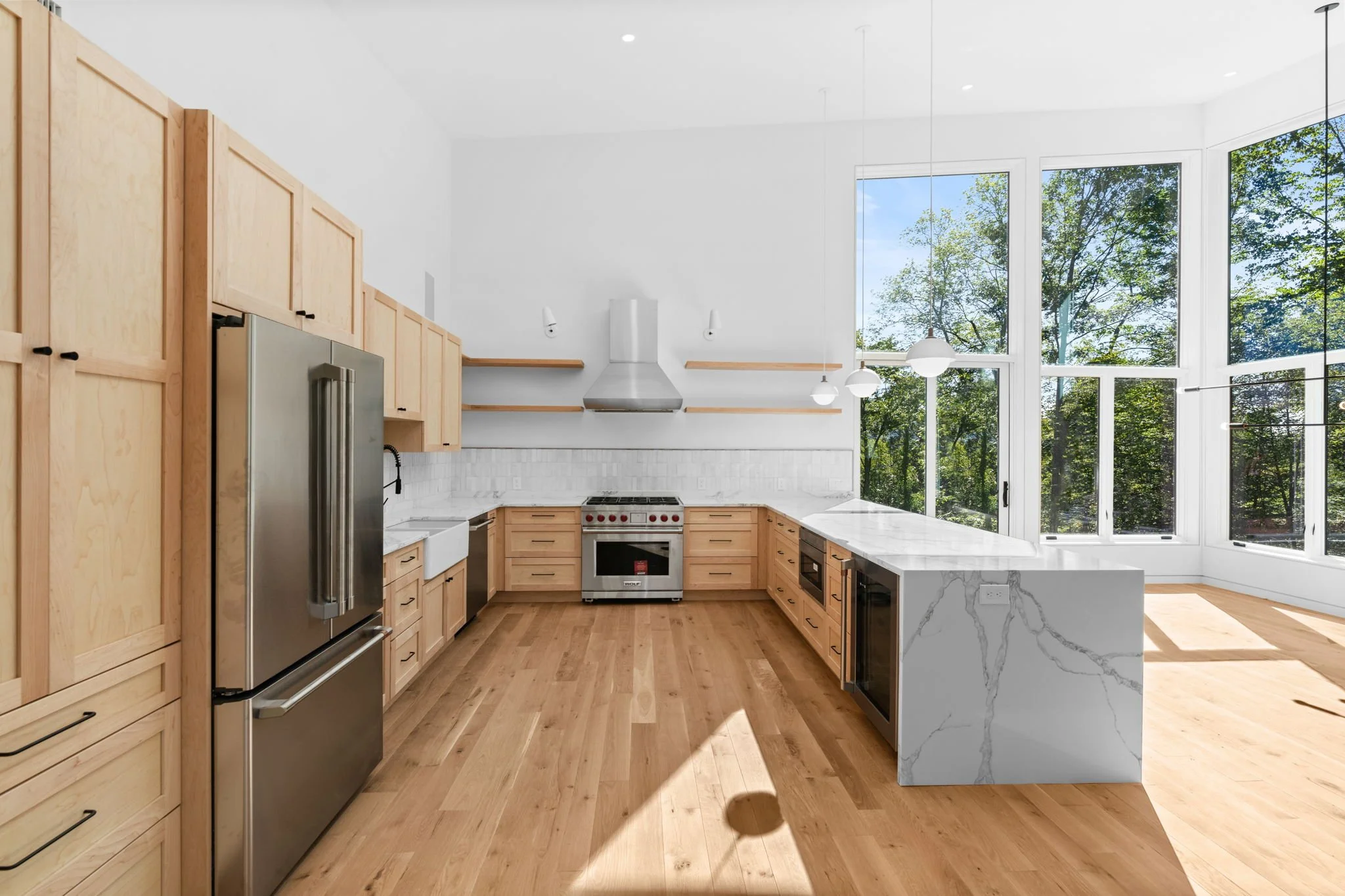 10-web-or-mls-15-Oak-Farm-Rd-10.jpg