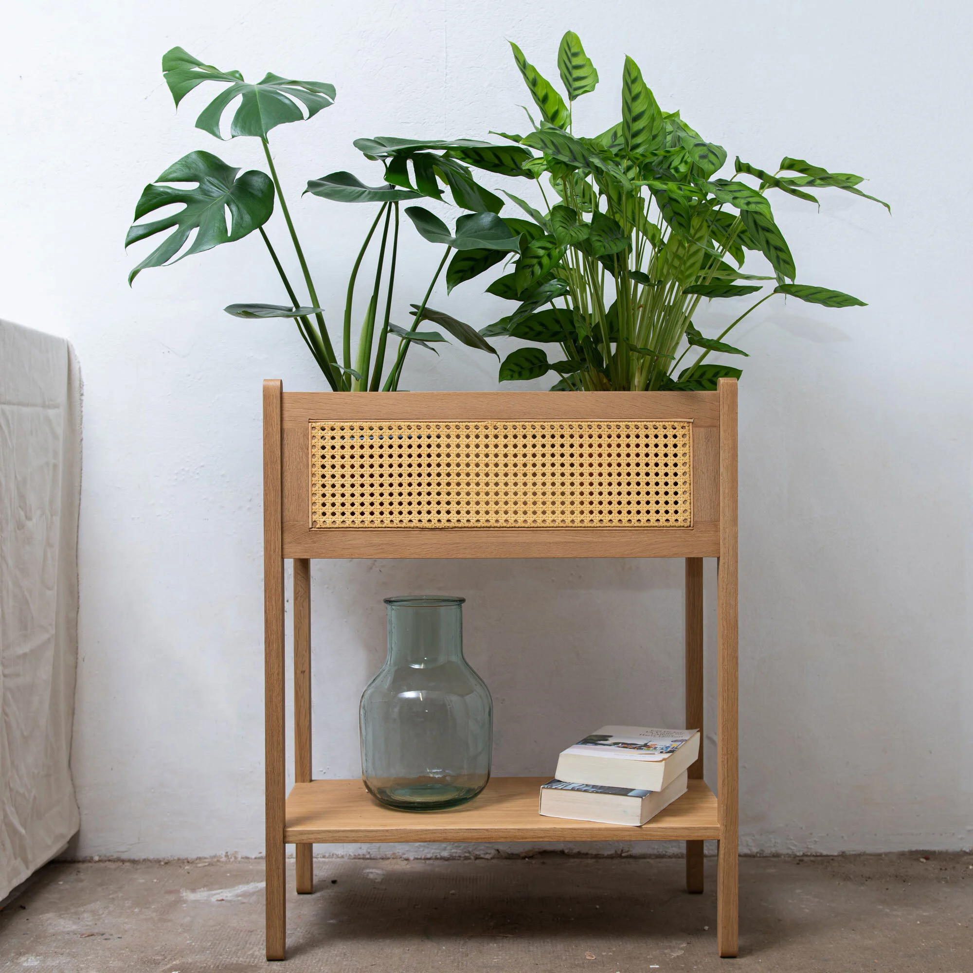  Kaki planter table 