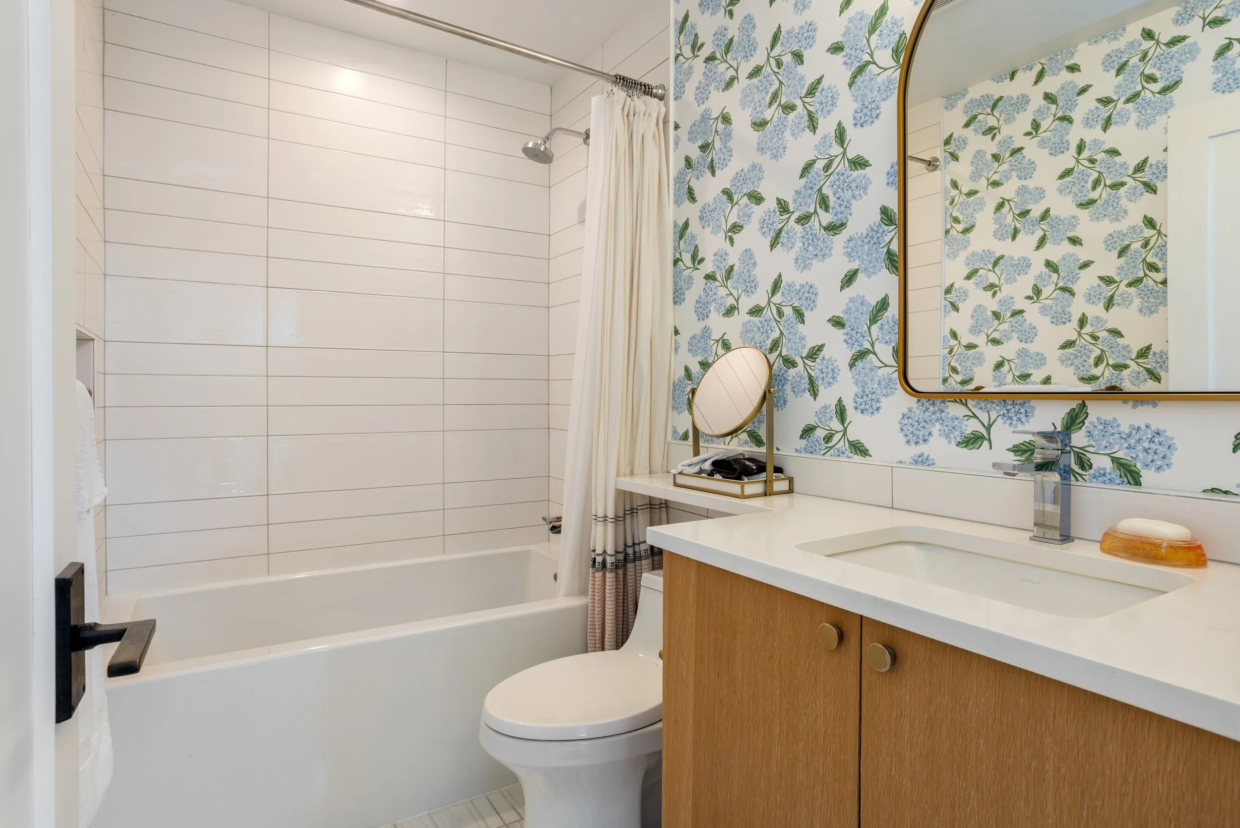 1817 Meadow Ridge Rd 4 High Res-35.jpg