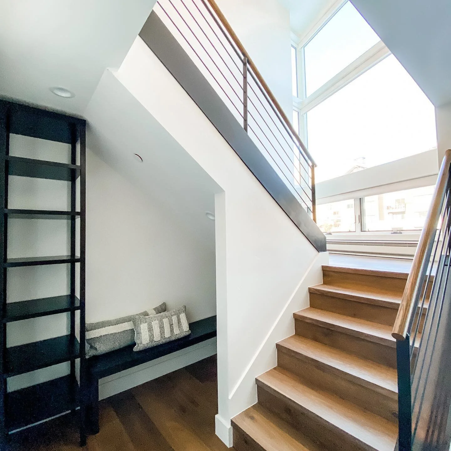 Clean lines are always in style. Thanks for the beautiful floors @creativefloorsvail 😍