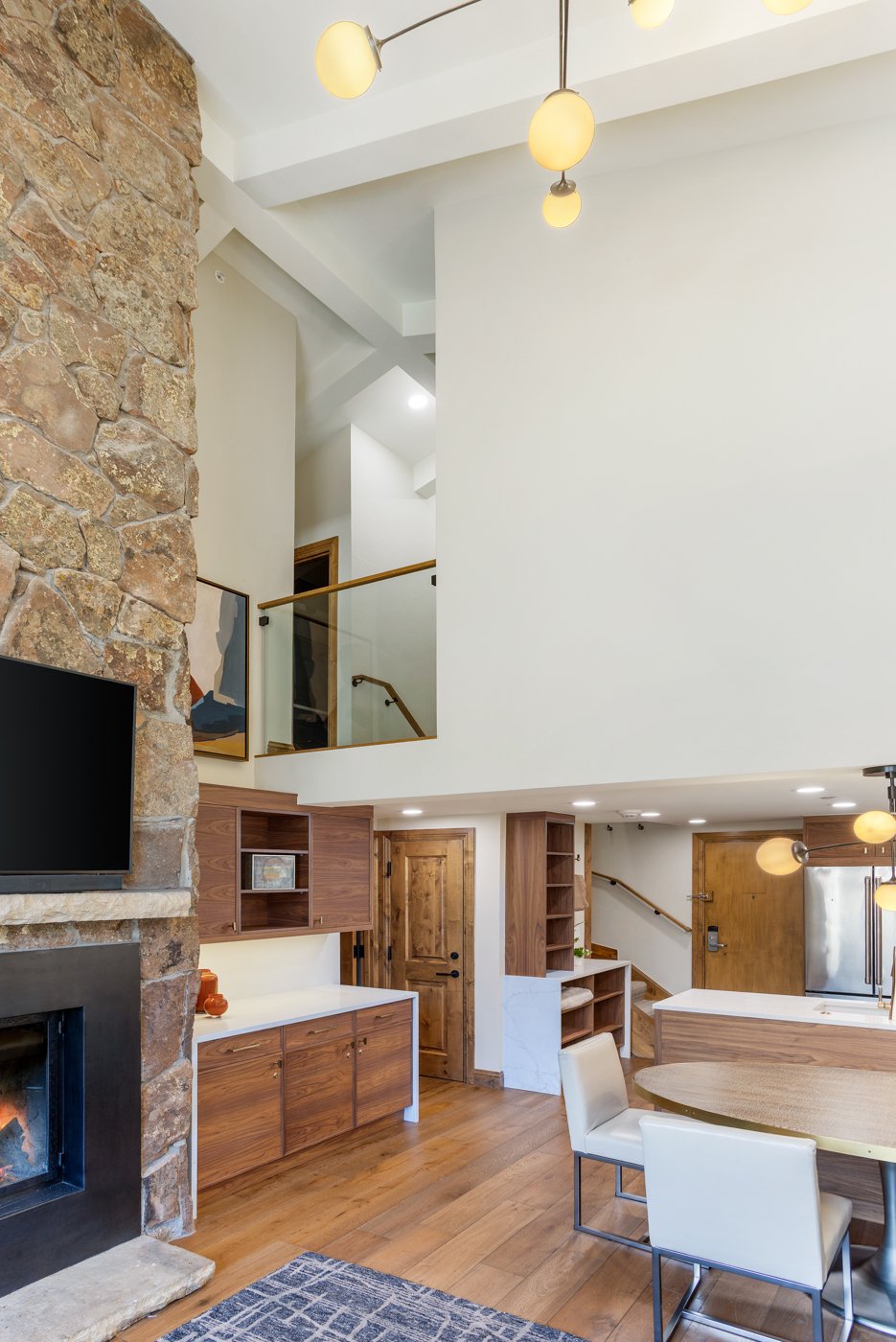 Lodge at Vail 354 MLS-19.jpg