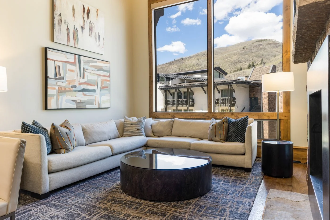 Lodge at Vail 354 MLS-10.jpg