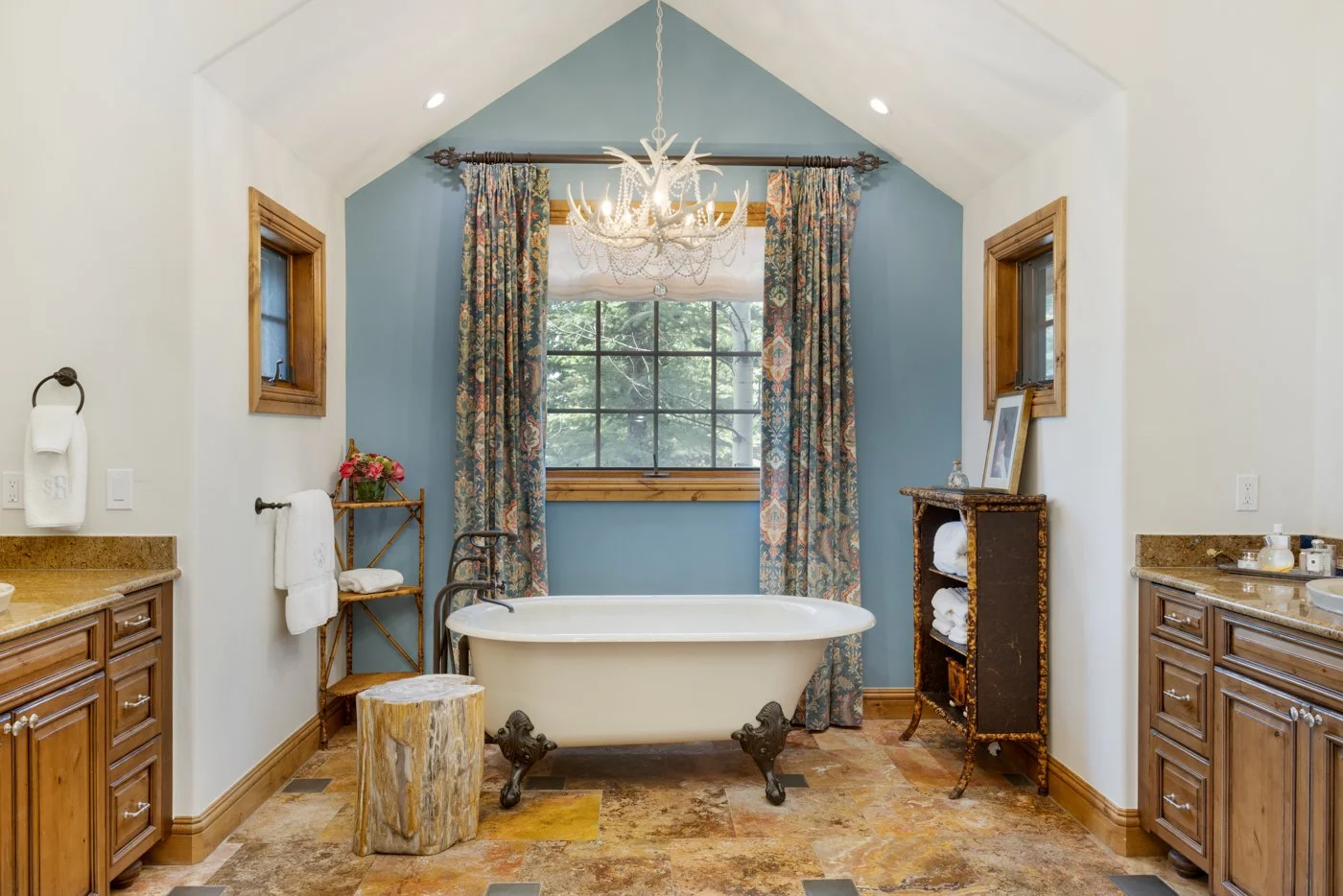 54 Penny Ln MLS-77.jpg