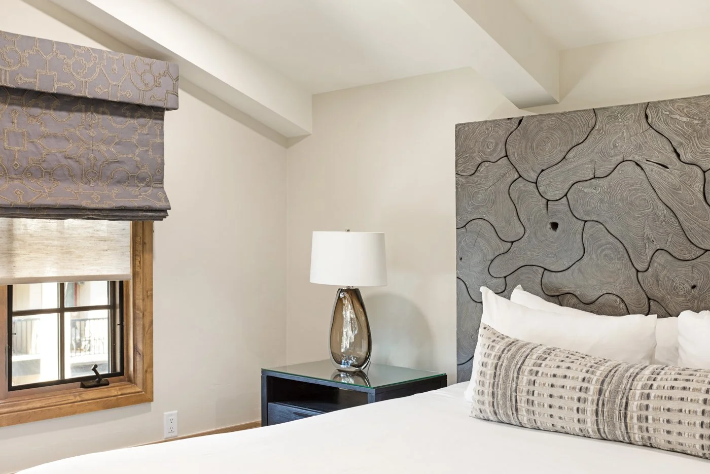 Lodge at Vail 354 MLS-28.jpg