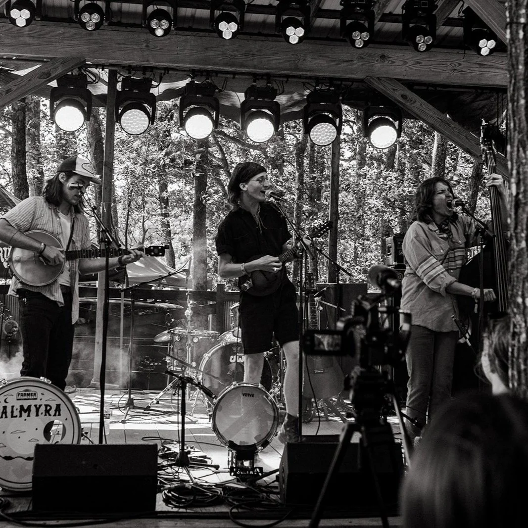 Live Music | Sasha Landon (Palmyra)