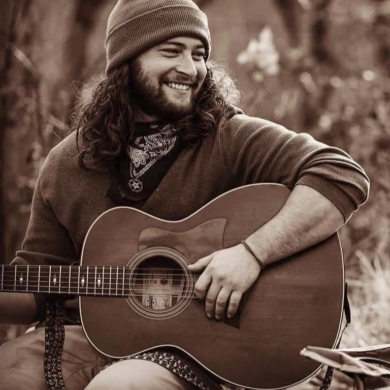 Live Music: Jake Retting