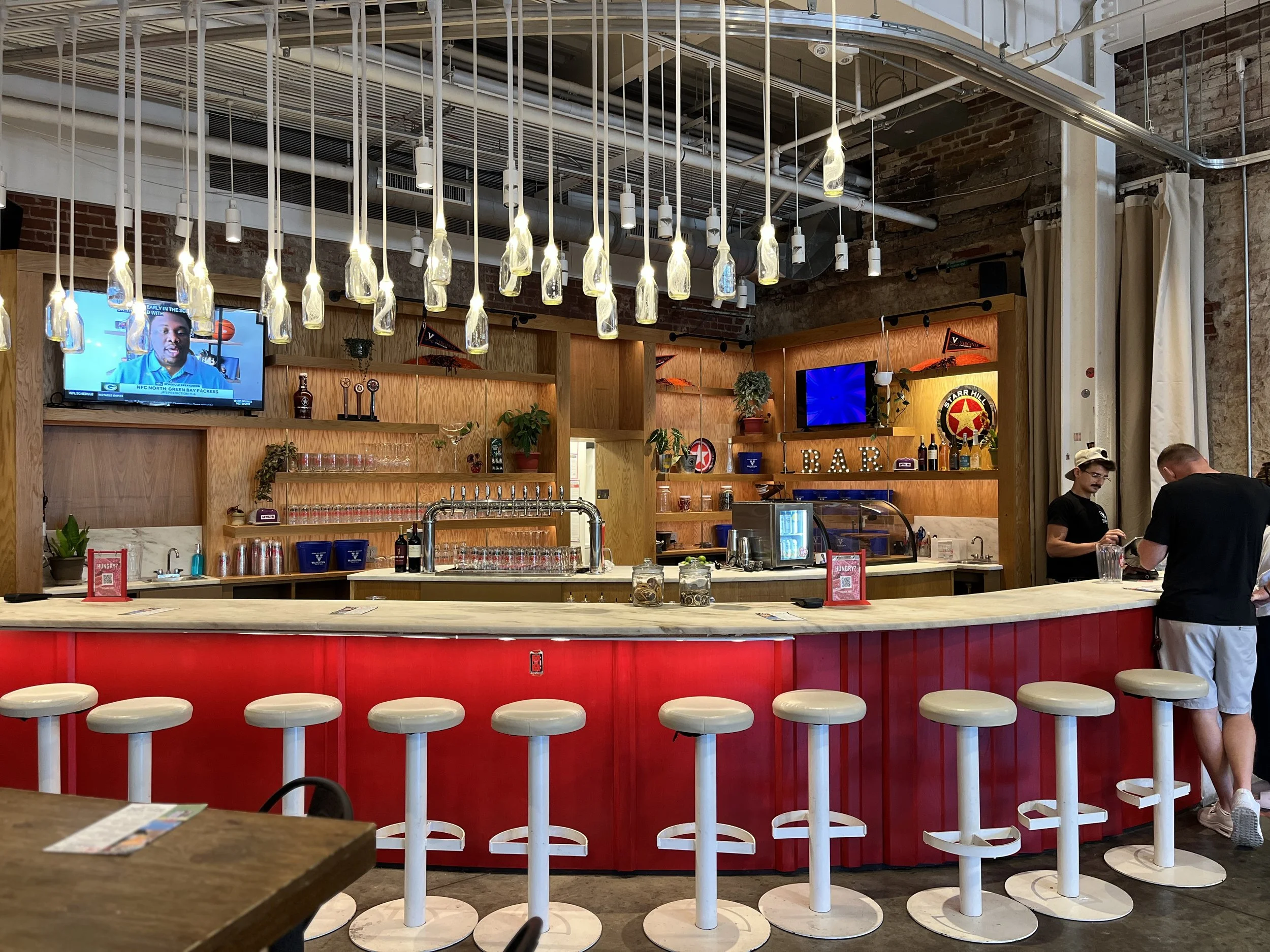 Starr Hill Brewery Expands Presence at Dairy Market