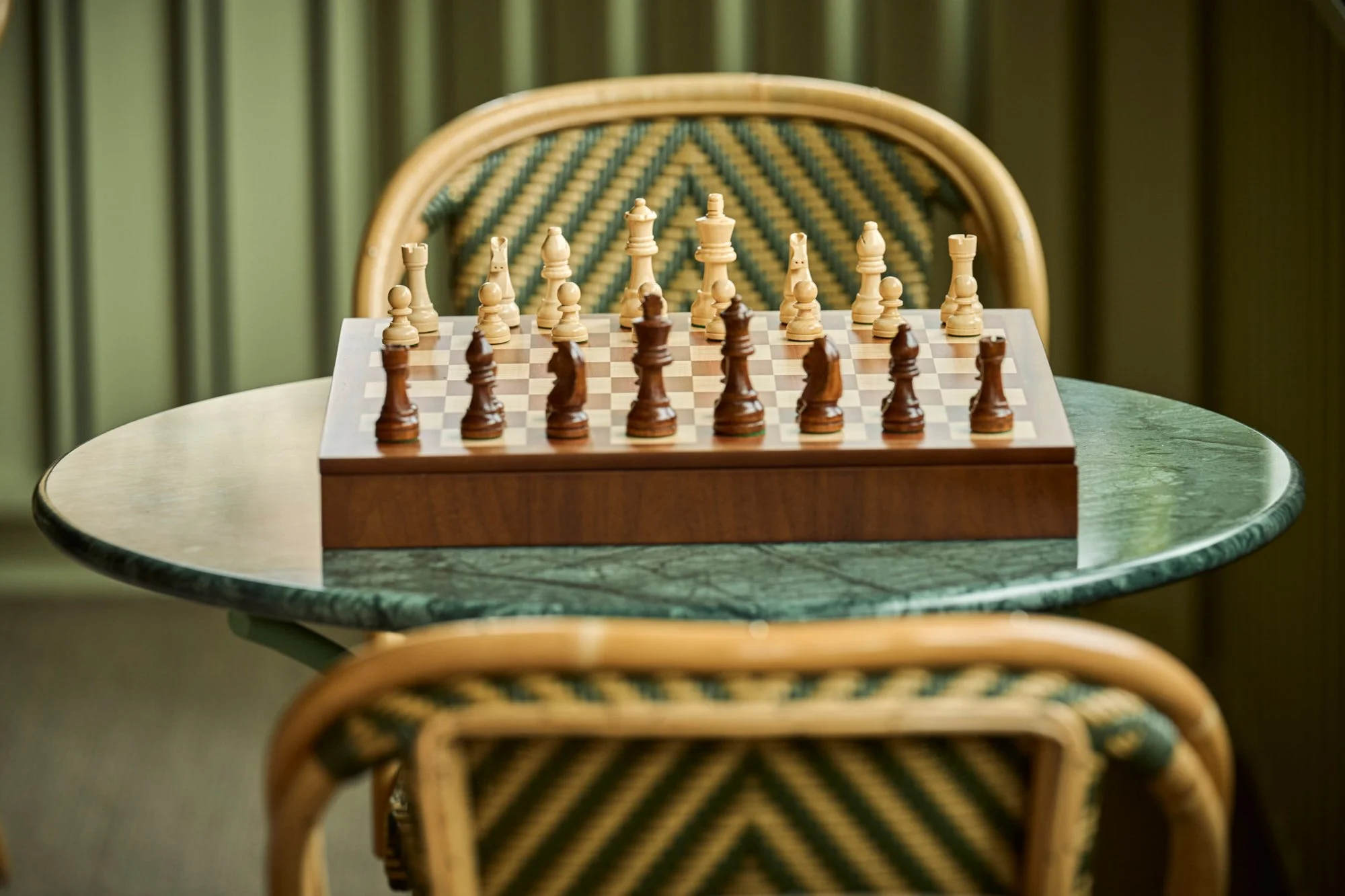 The Florentin Frankfurt by Althoff Collection. The Villa by atelier zürich. Winter garden photographed by Daniel Schäfer.