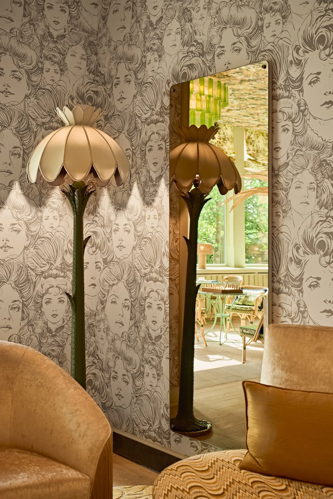 The Florentin Frankfurt by Althoff Collection. The Villa by atelier zürich. Women Room photography by Daniel Schäfer.