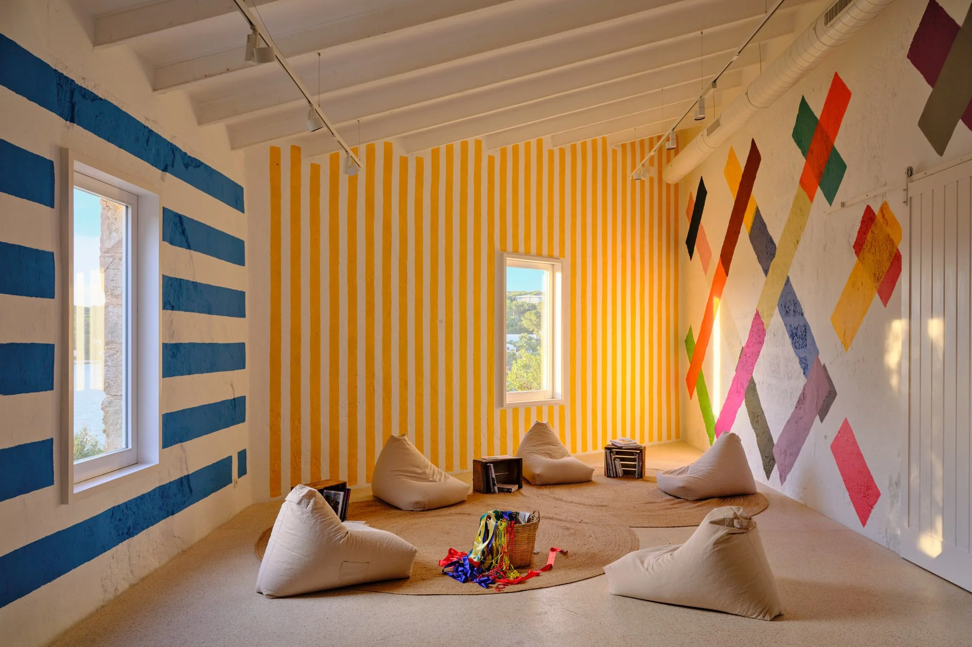 Hauser&Wirth_MartinCreed_02_Daniel_Schäfer_Studio_042_web_web2000px.jpg