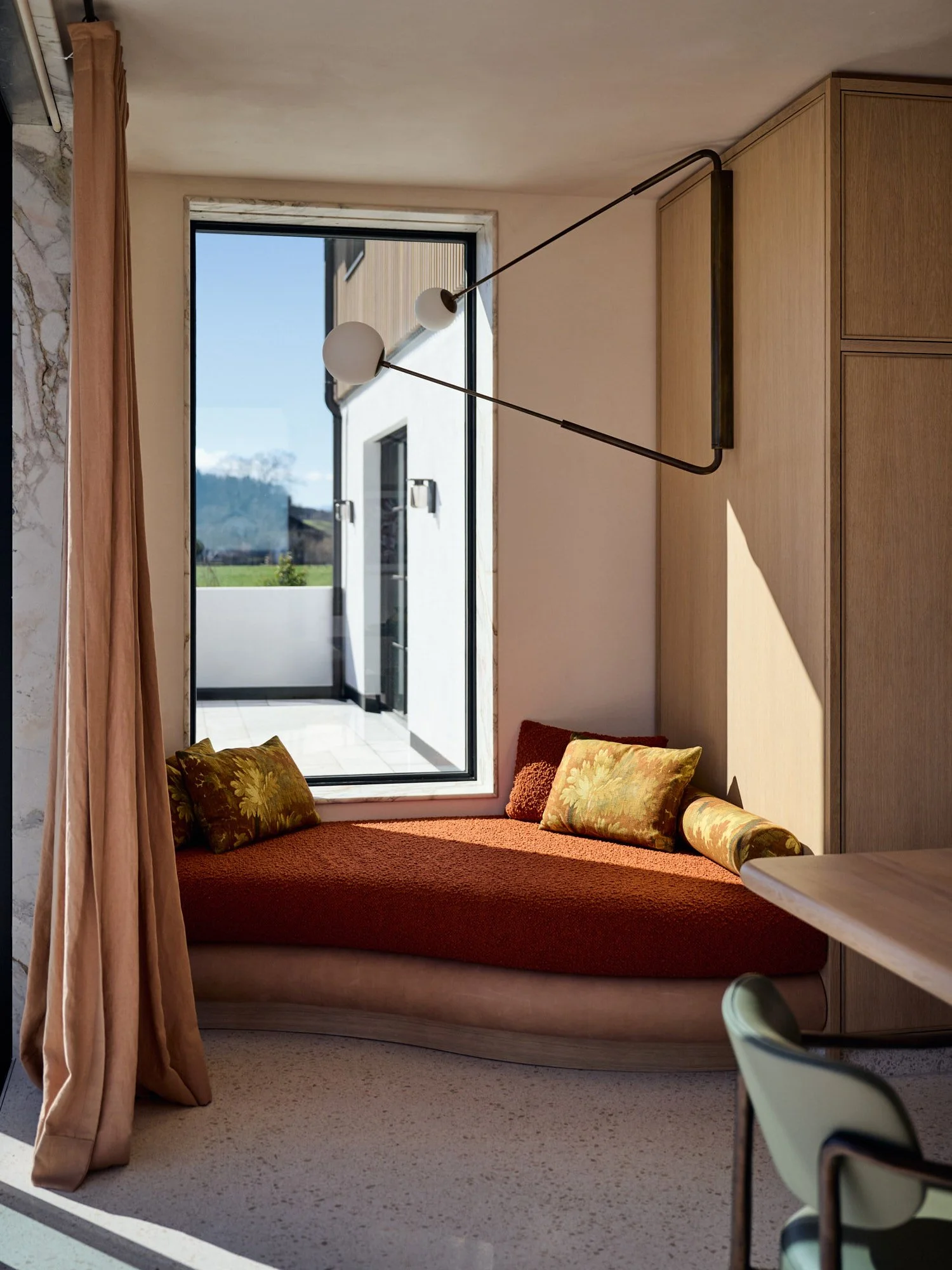 JuliaStöckert_Chiemsee_Daniel_Schäfer_Studio_075_web2000px.jpg