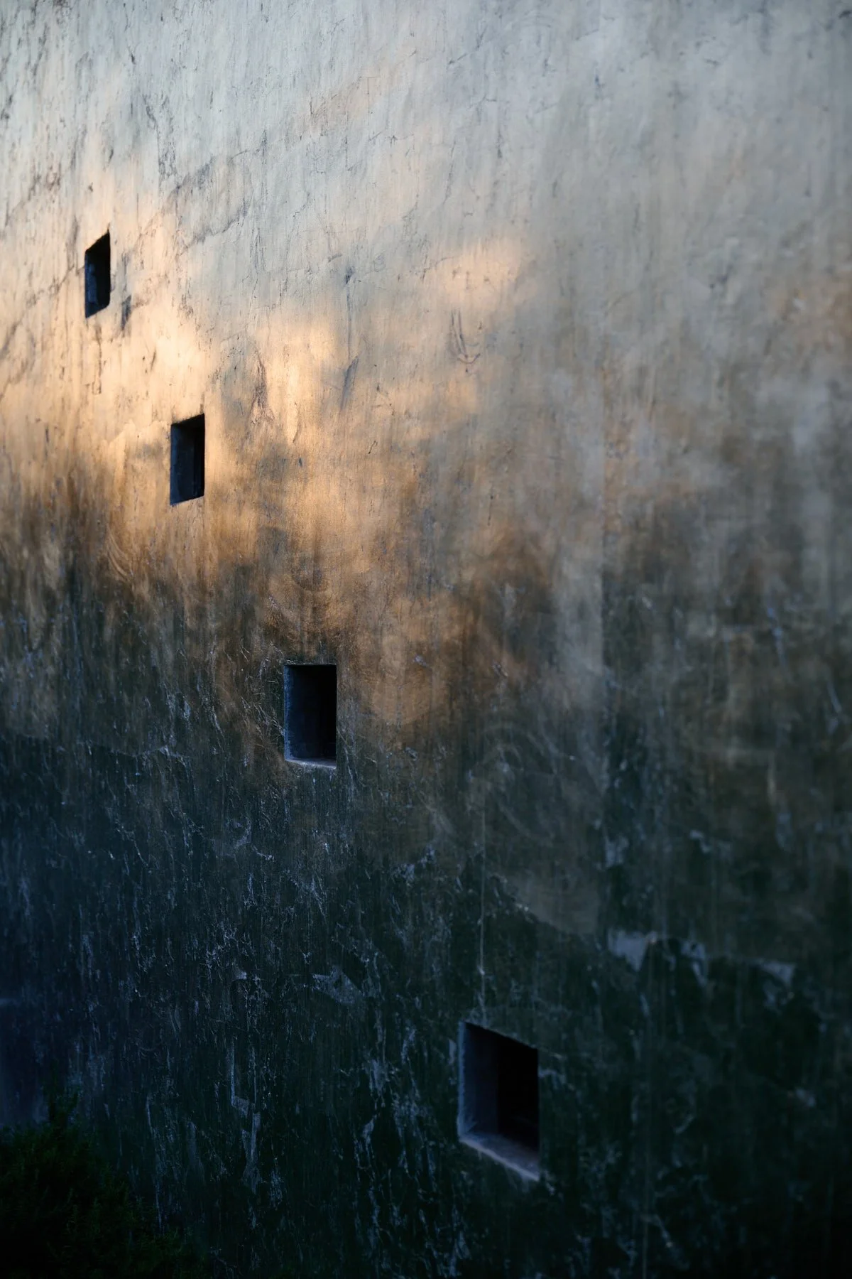 Artist Stefan Brüggemann Residence and Aterlier Ibiza Brutalism by Daniel Schäfer Photography