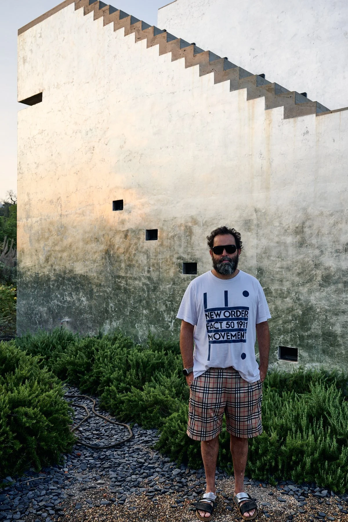 Artist Stefan Brüggemann Portrait Residence and Aterlier Brutalism by Daniel Schäfer Photography 