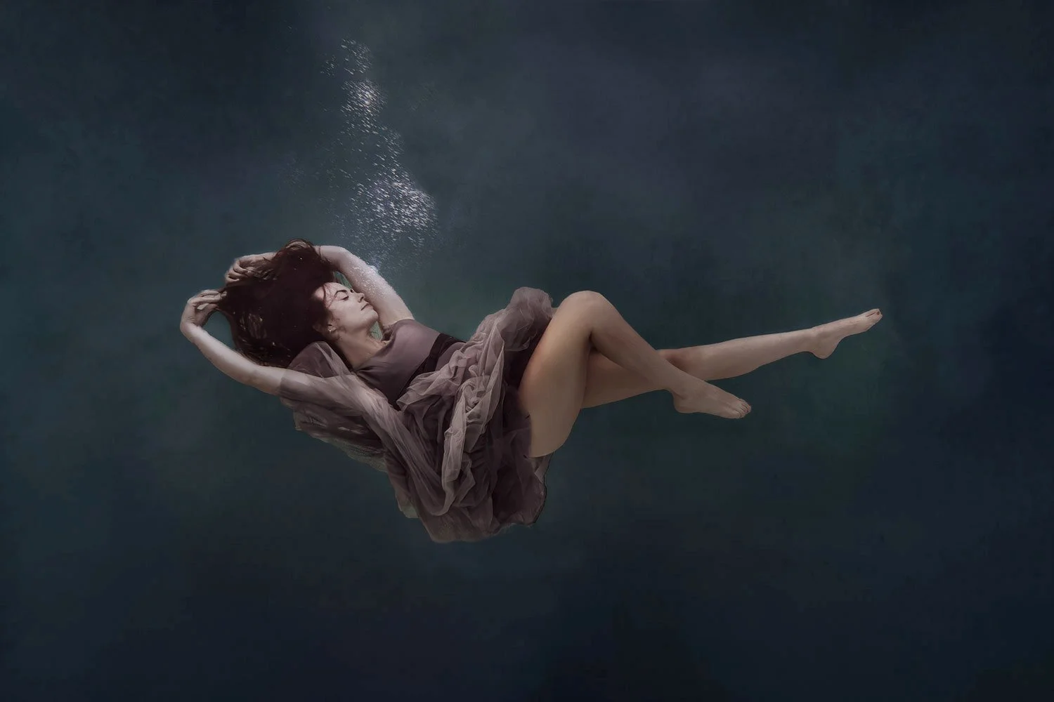 Surrender | Quiet Depth – Fine Art Underwater Photograph