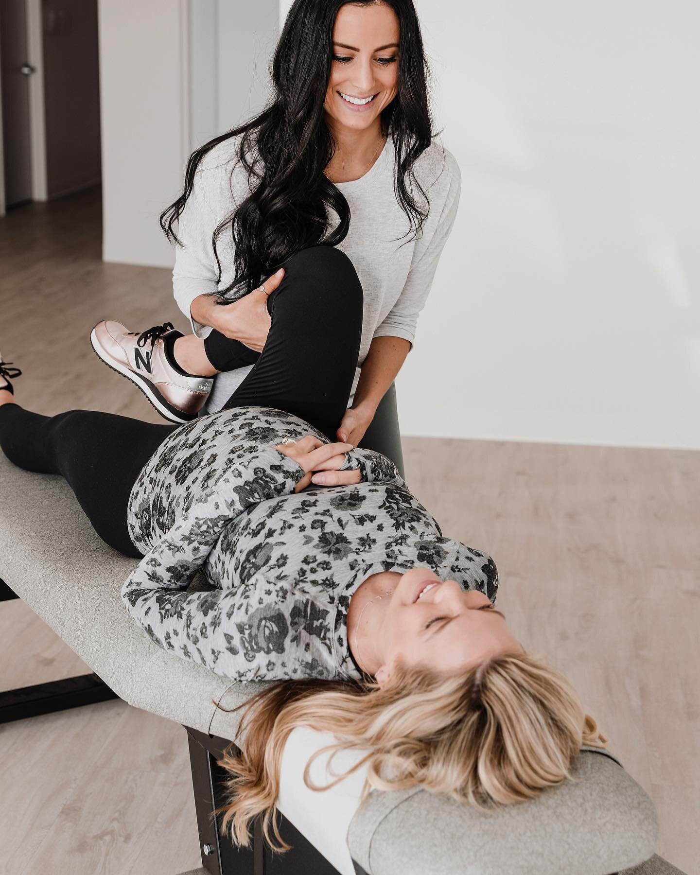 Stretching during pregnancy can offer so many A M A Z I N G benefits, especially when practiced daily! Many pregnant women find that stretching regularly can help...

&bull; relieve lower back tightness 
&bull; decrease cramping
&bull; increase energ