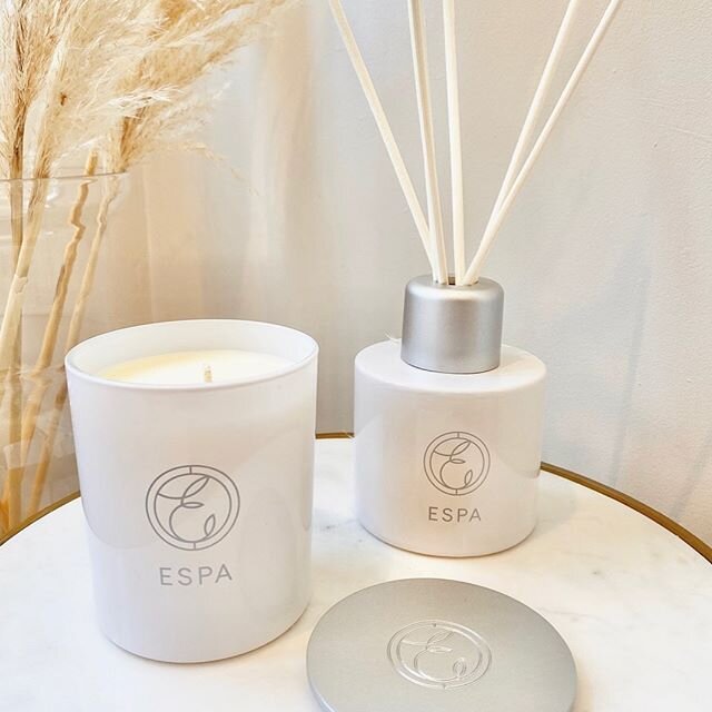 ✨BRAND NEW || ESPA HOME FRAGRANCE ✨
.
4 signature blends:
- NEW Positivity - Restorative - Soothing - Energising
Elevate your space into a fragrant haven...
Candles &pound;35
Diffusers &pound;45 
Free local delivery
DM to Order .
.
@espaskincare #esp