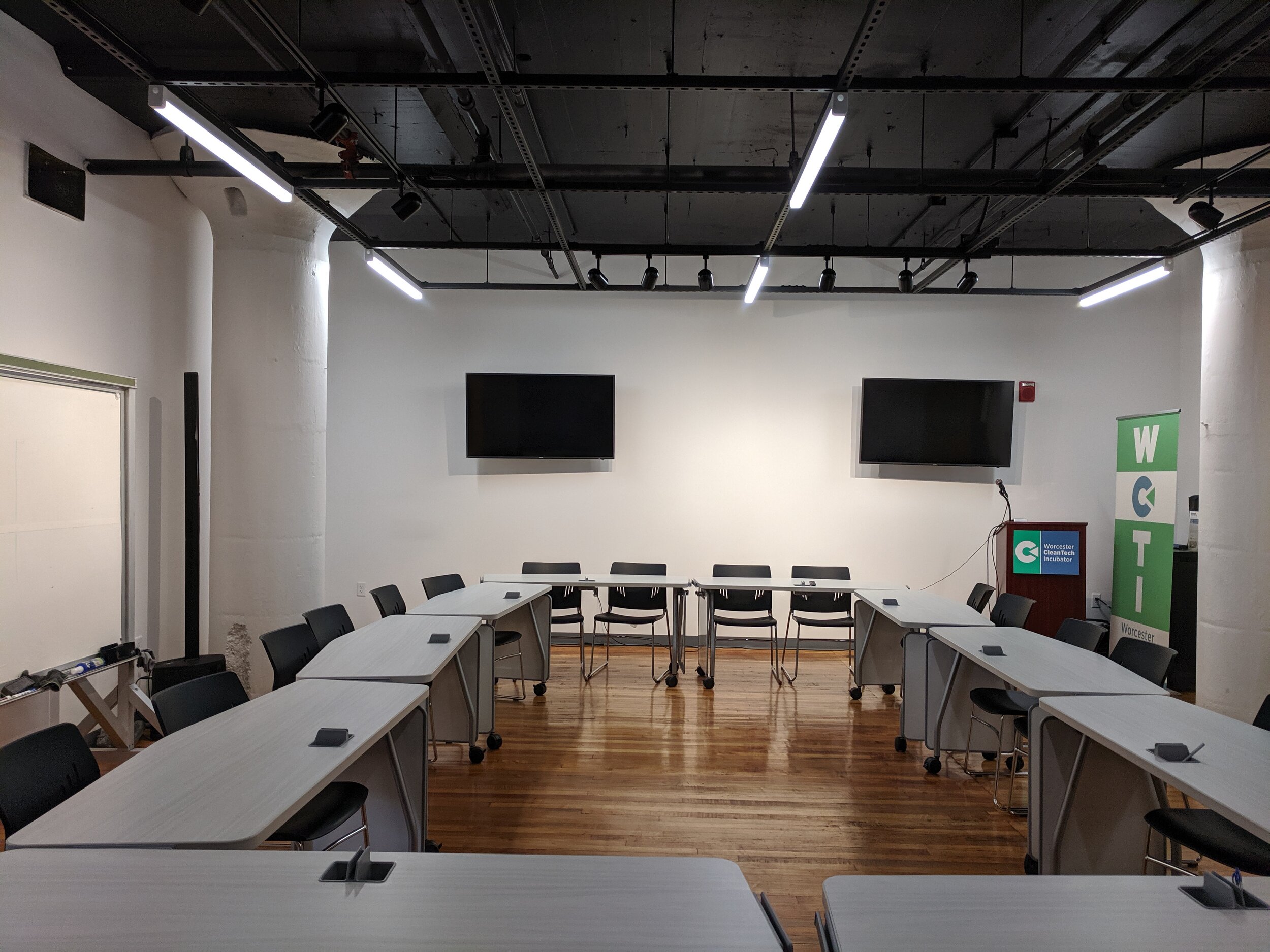 Event space for round table meeting