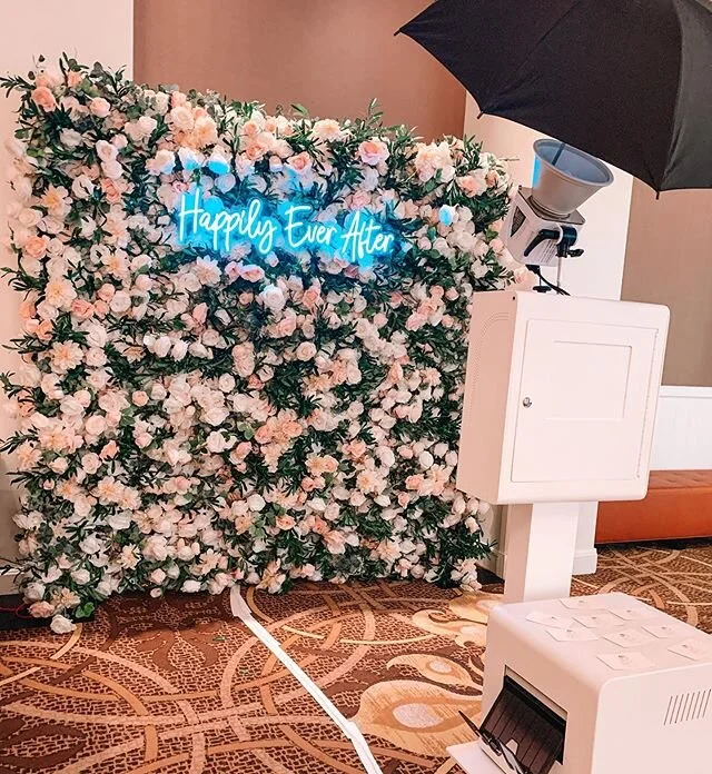 Hello Houston Flower Wallers, I pray that y&rsquo;all are all well, and in good health and spirit. While these are uncertain times for all of us, I am certain that we will get through this. Thank you to all my clients who have postponed and reschedul