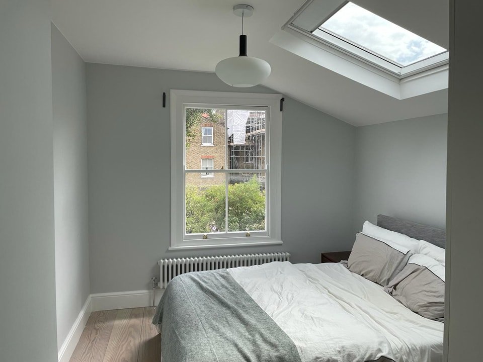 Perfectly Serene 

Blackened by @farrowandball adds a subtle colour to create a serene oasis to sleep in. The room was small and angular so keeping it feeling light and bright was important.

https://katiecorkilldecorating.co.uk/