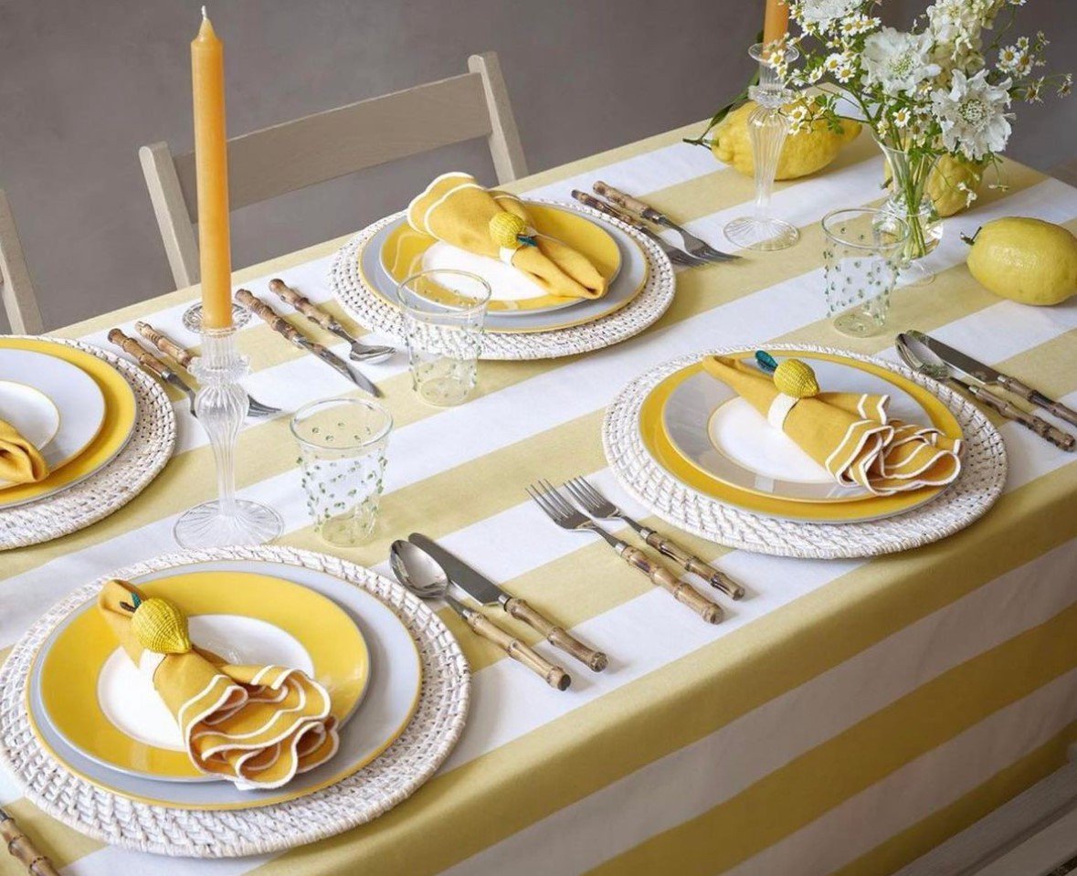 Table setting.jpg