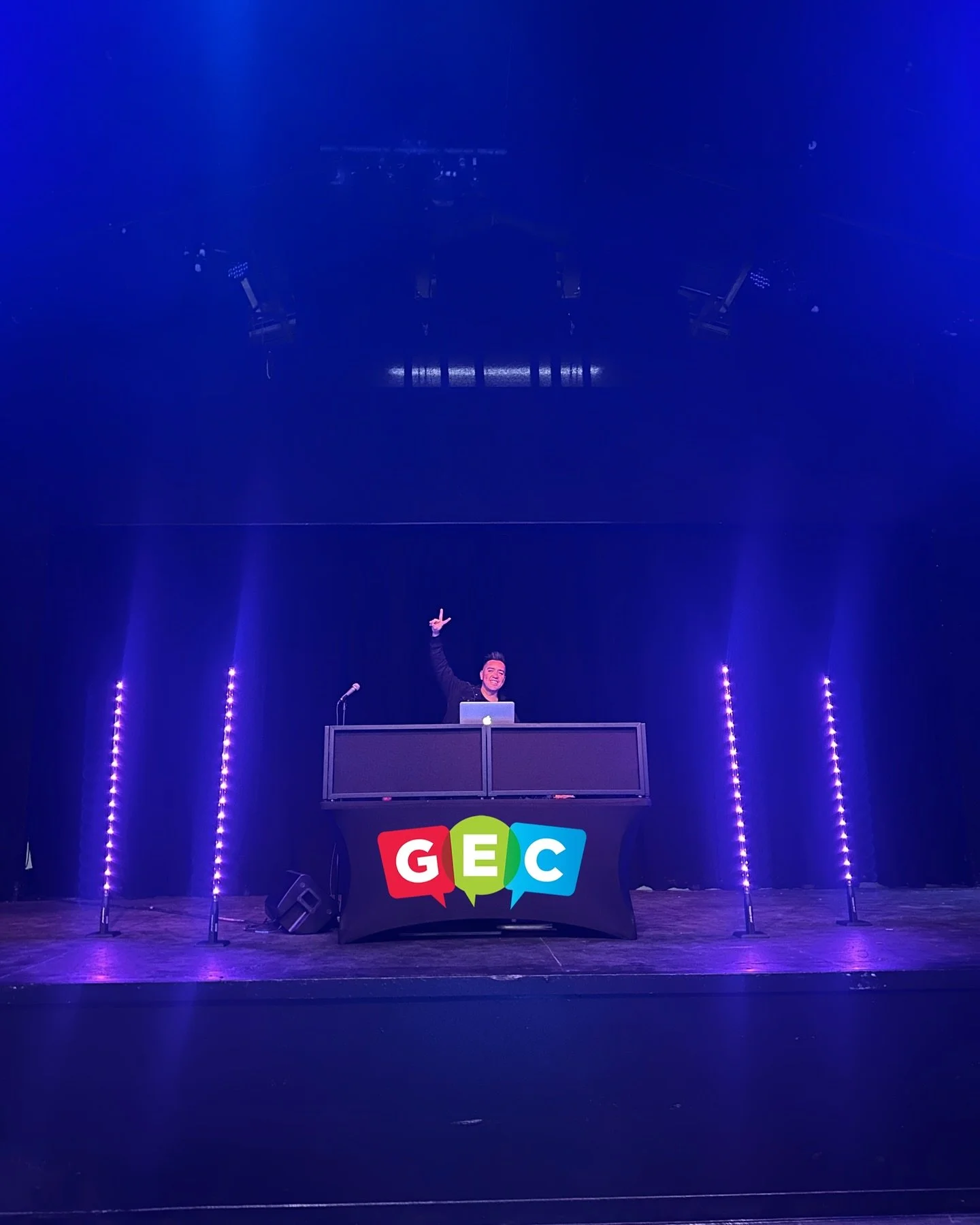 @gecevents at @knottsberryfarm for High School Winter Formal.