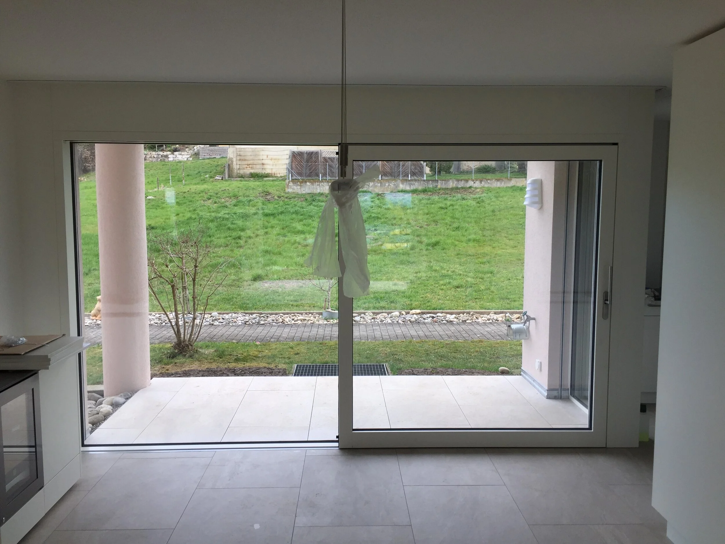 Hebeschiebetüre Holz-Metallfenster