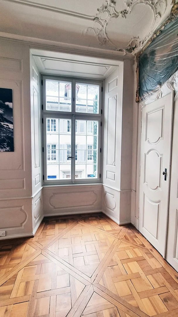 Schönes Denkmalschutzfenster