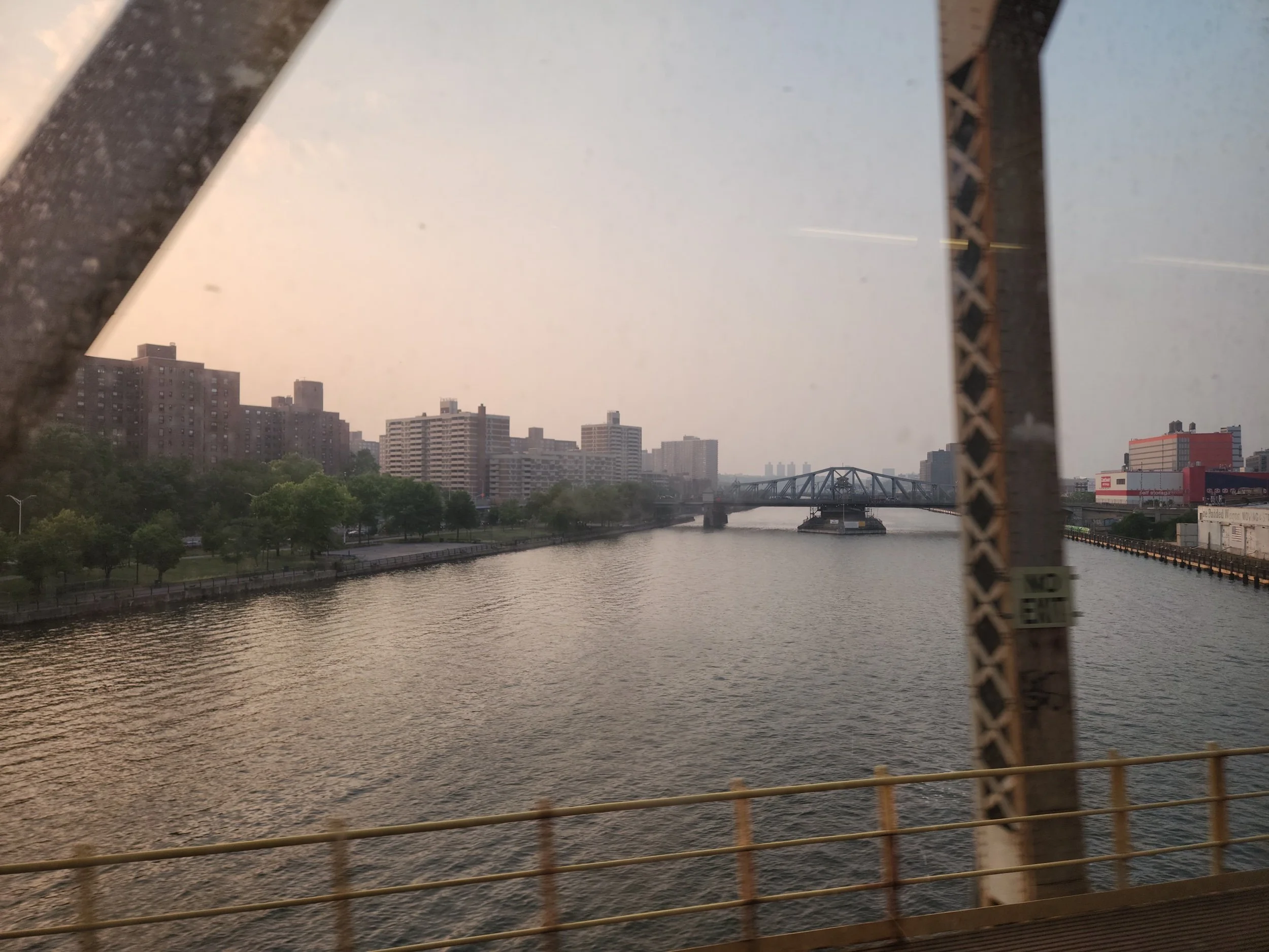 Crossing the East River to Harlem